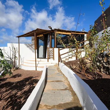 Lovefer Ferienhaus *